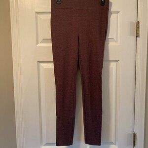 Like New Loft Maroon and White Leggings Size Small